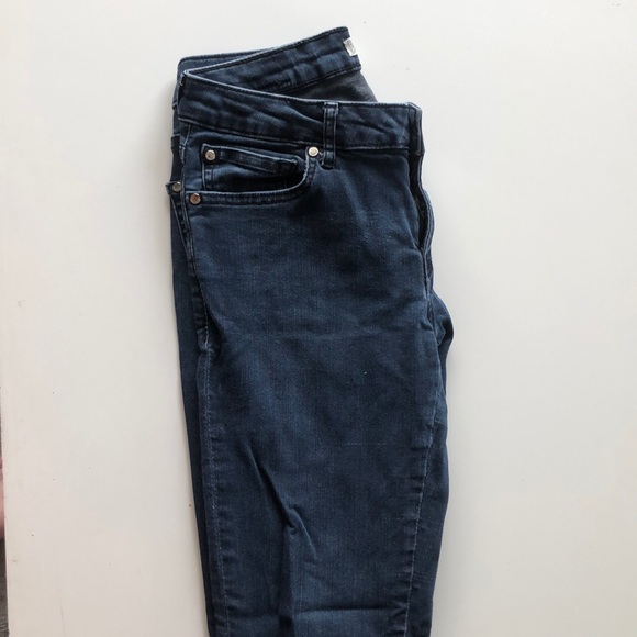 Mango Denim - Mango Jeans with Zipper Bottom Hem Detail